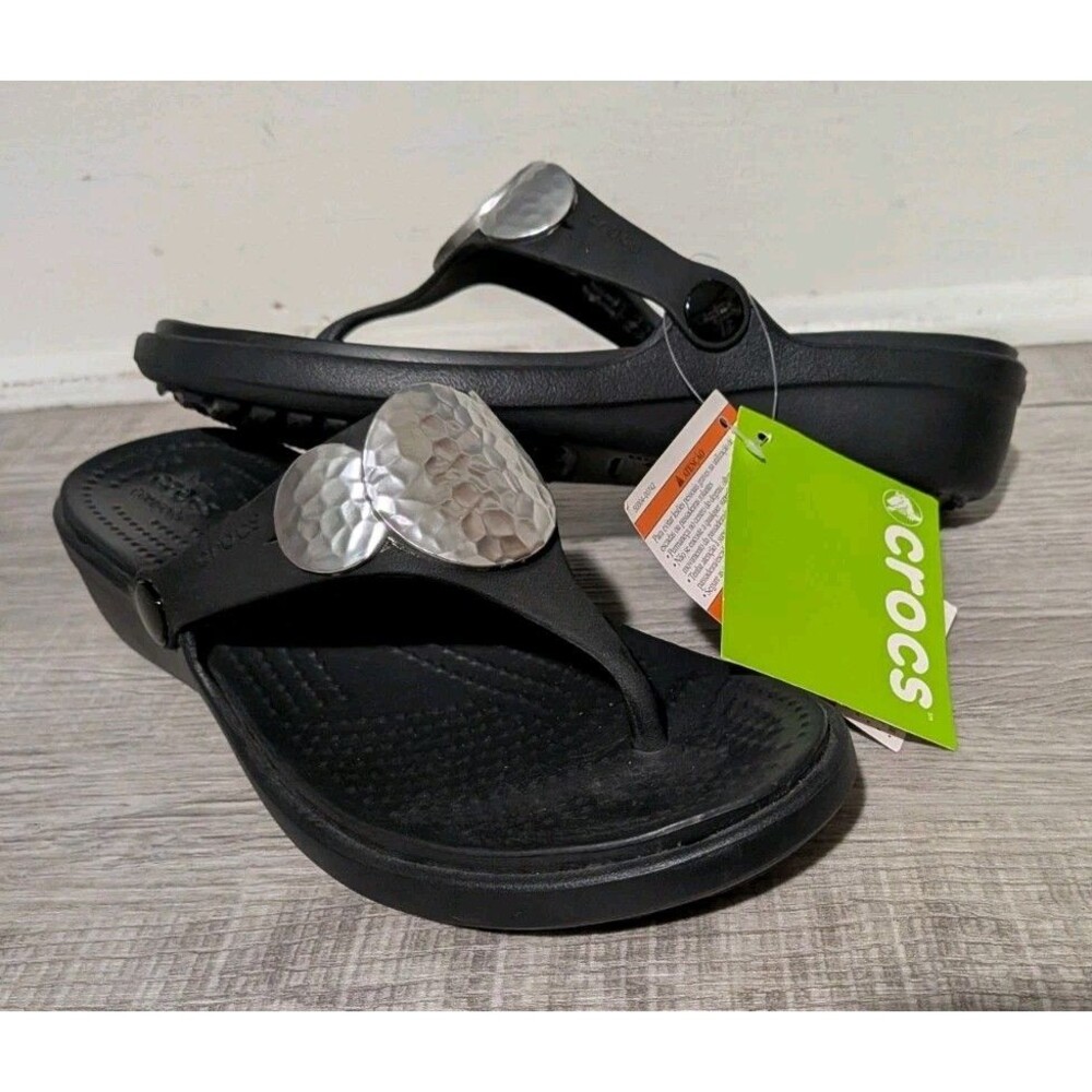 Crocs Sanrah Black Embellished Wedge Slip On Flip Flops Sandals Women's Sz 8 NWT